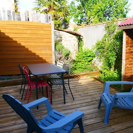 Maisonnette A La Nouillere *
