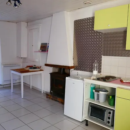 Maisonnette A La Nouillere